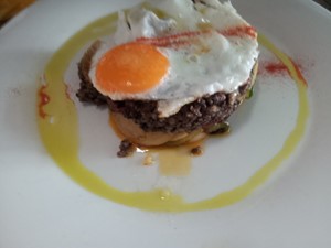 Huevos con morcilla
