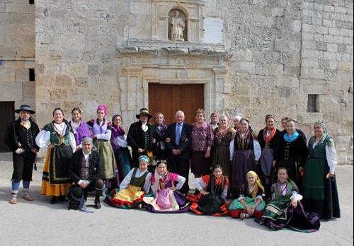 Grupo de Danzas Tierra Noble