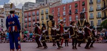 Pasacalles de Danzantes, Gigantillos y Gigantones en Calles del Centro Histórico, Burgos