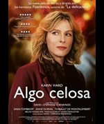 Algo celosa