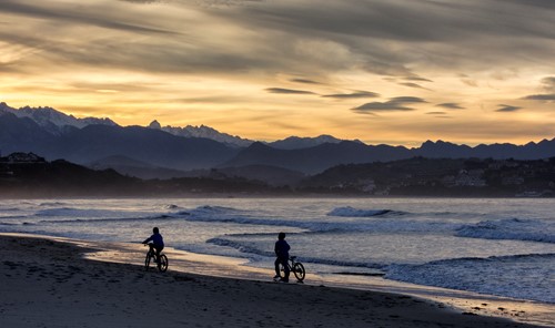 Desde Oyambre a San Vicente de la Barquera (Cantabria)"