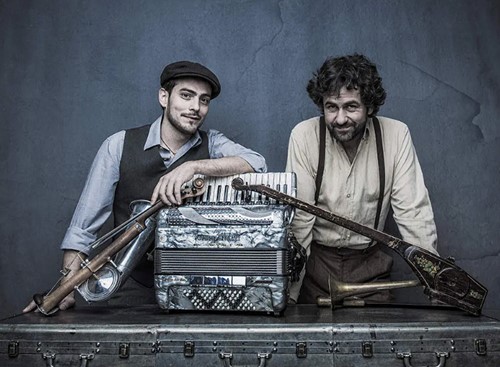 Fetén Fetén, Bewis de la Rosa, Maruja Limón