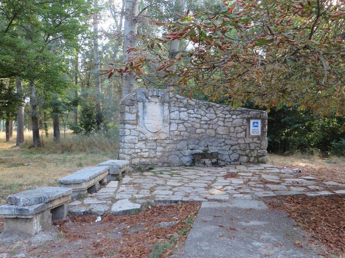 “Bosque del Bienestar y Senda de Fuentes Blancas” en Senda de Fuentes Blancas, Burgos