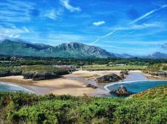 Ruta: Llanes - playa de la Ballota, con Enrique del Rivero en Desde Llanes hasta la playa de la Ballota, Burgos