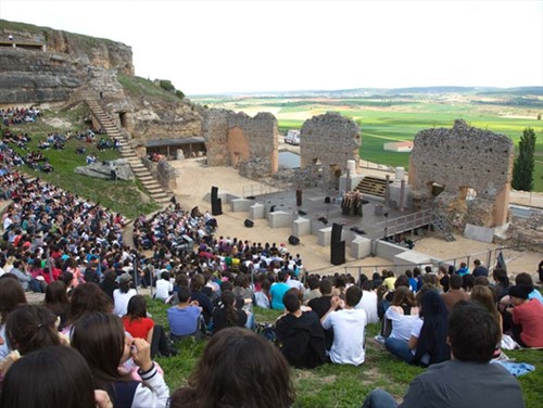 Festival Juvenil de Teatro Grecolatino en Clunia